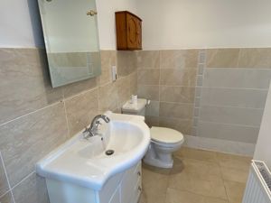 Family Bathroom- click for photo gallery
